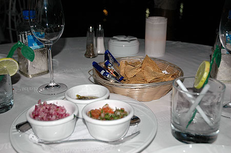 Anniversary dinner Nov. 1, 2010 Cancun 010.JPG